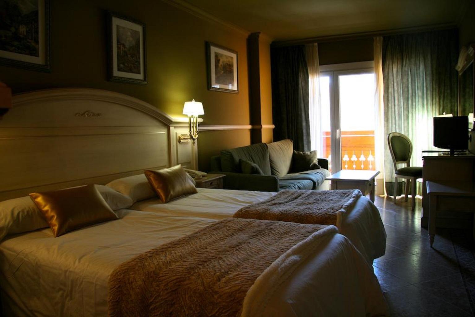 Hotel&SPA Bringué Ordino Buitenkant foto